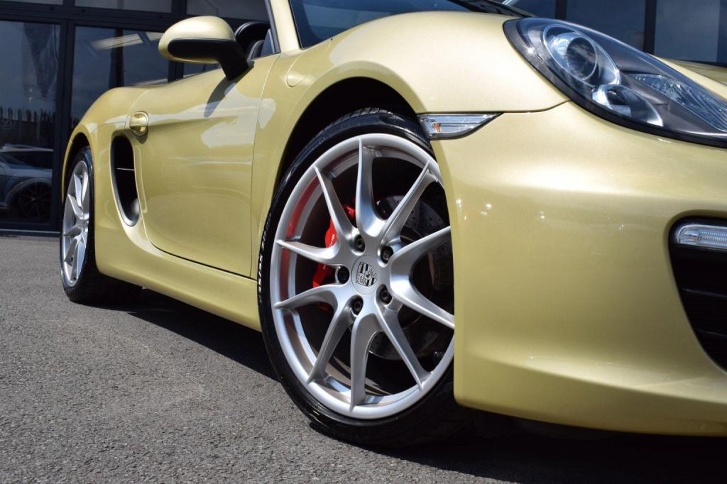 PORSCHE BOXSTER