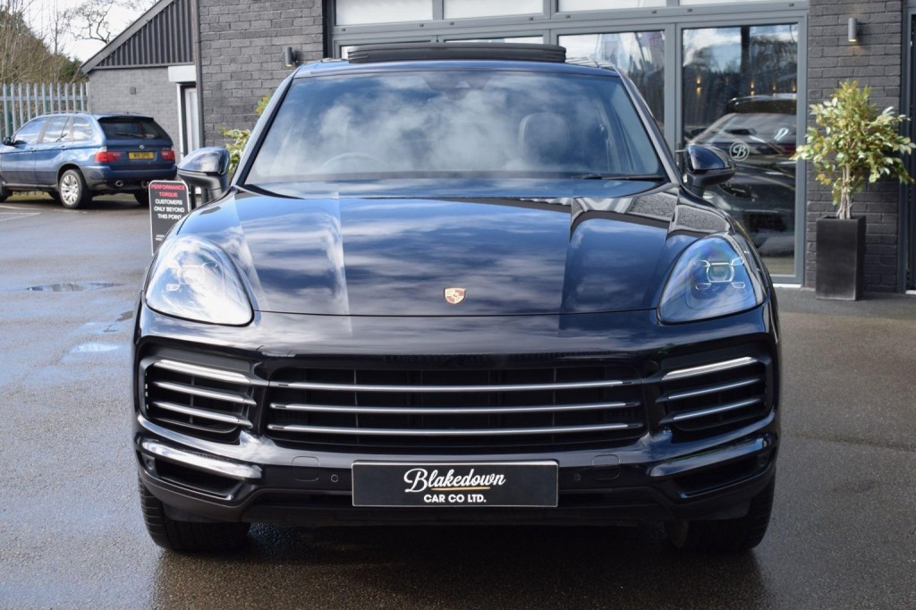 PORSCHE CAYENNE