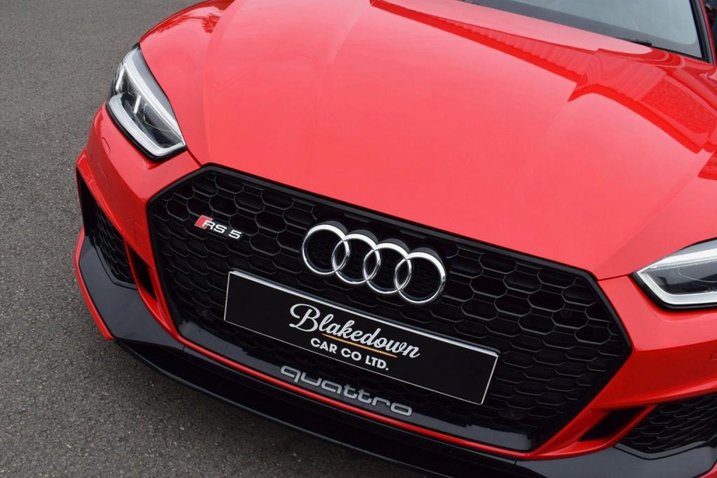AUDI RS5