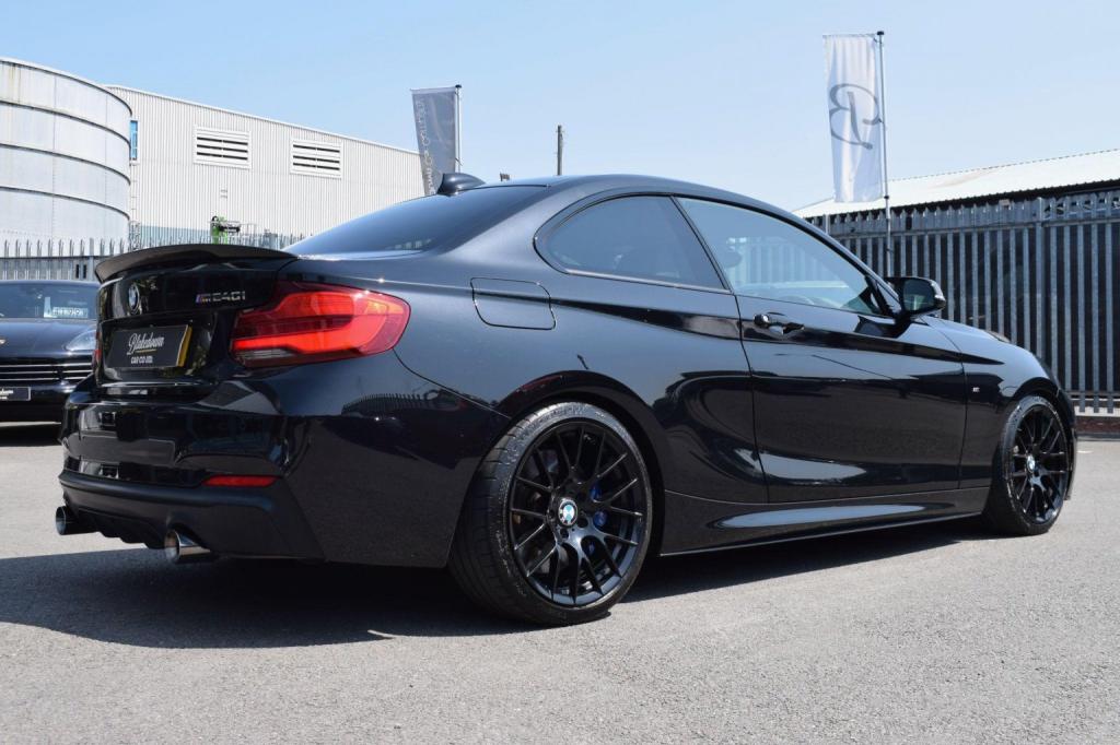 BMW 2 SERIES