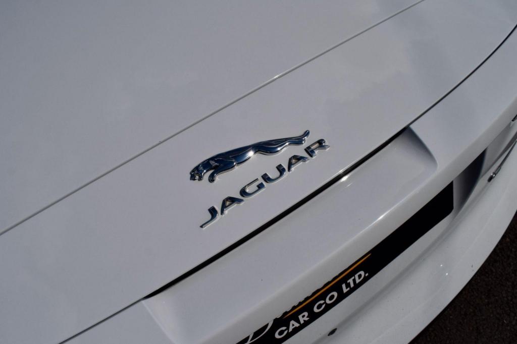 JAGUAR F-TYPE