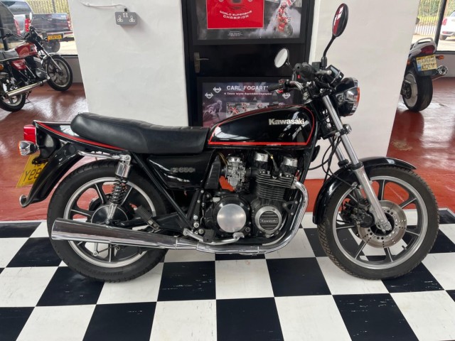 KAWASAKI Z650