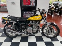 KAWASAKI Z900