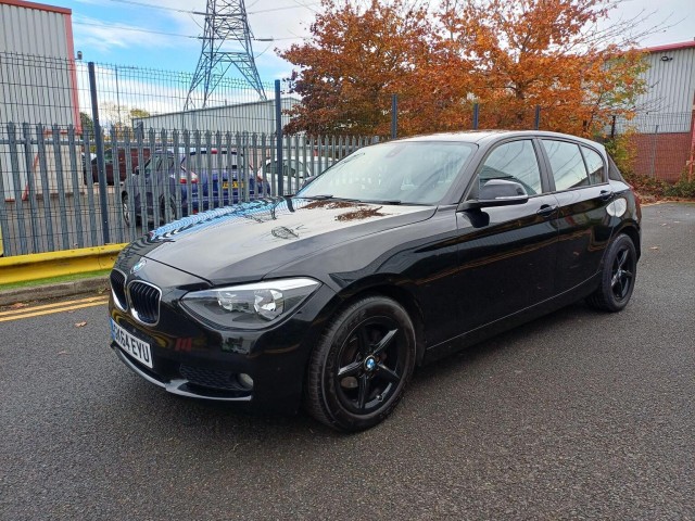 BMW 1 SERIES 2.0 116d SE Auto Euro 5 (s/s) 5dr
