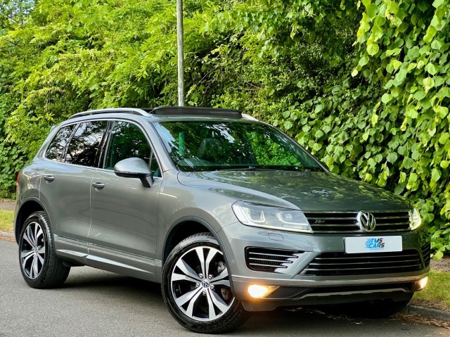 VOLKSWAGEN TOUAREG 3.0 TDI V6 BlueMotion Tech R-Line