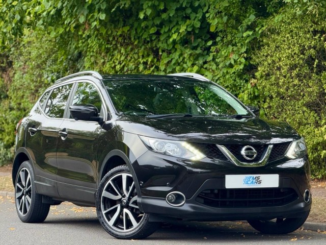 NISSAN QASHQAI 1.5 dCi Tekna