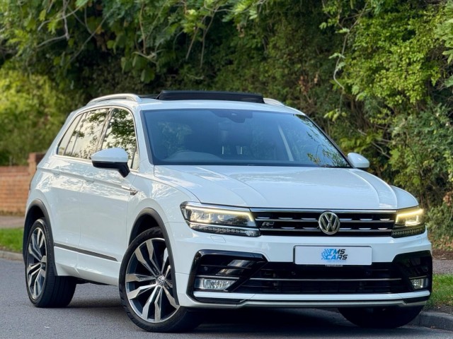 VOLKSWAGEN TIGUAN 2.0 TDI BlueMotion Tech R-Line