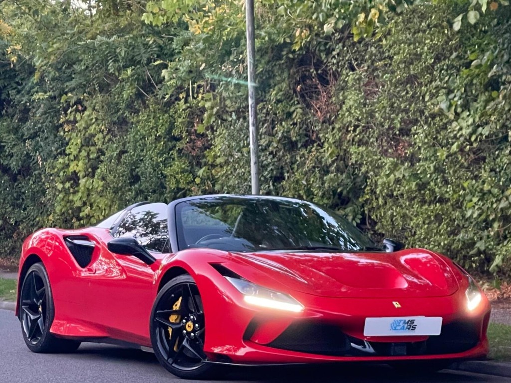 FERRARI F8 SPIDER