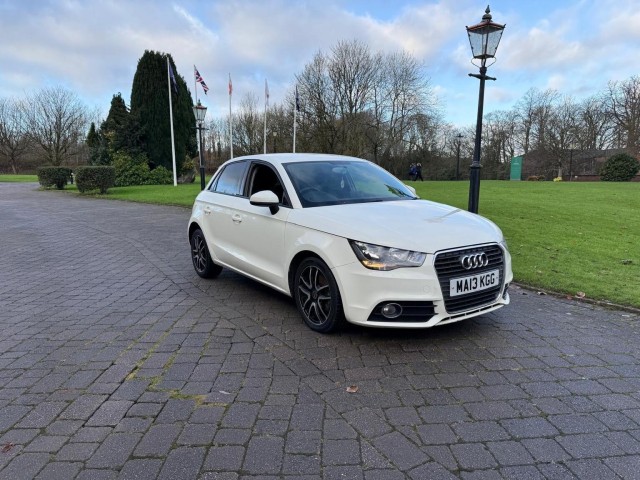 AUDI A1