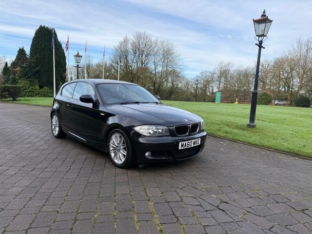 BMW 1 SERIES