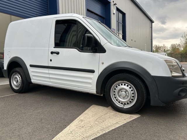 FORD TRANSIT CONNECT 1.8 TDCi T220