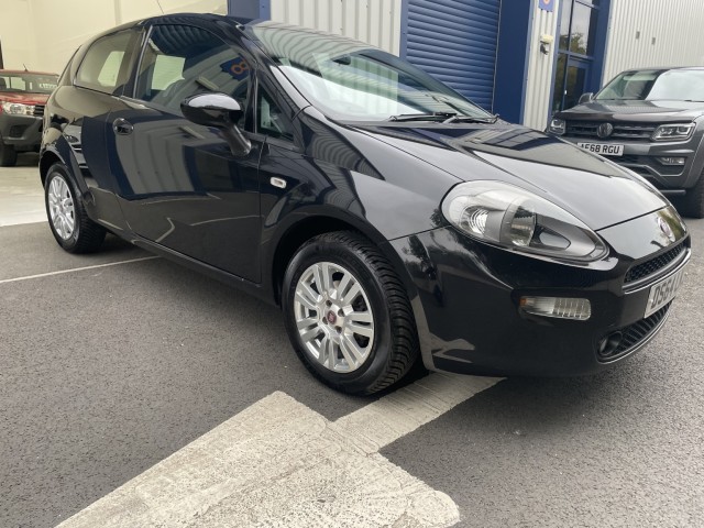 FIAT PUNTO 1.2 Punto 3-door 1.2 8v 69hp Easy+