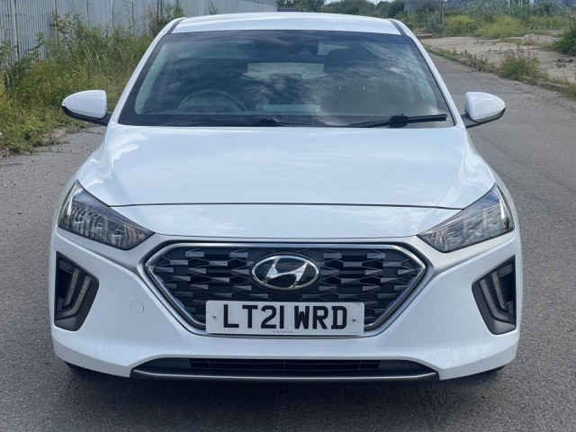HYUNDAI IONIQ 1.6 h-GDi 8.9kWh Premium DCT Euro 6 (s/s) 5dr