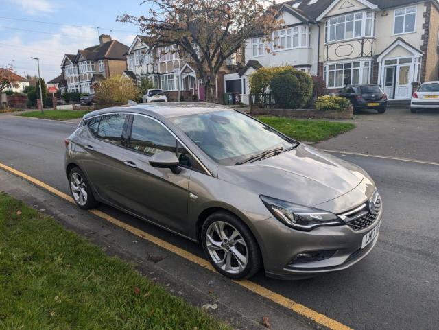 VAUXHALL ASTRA 1.4i Turbo SRi Nav Auto Euro 6 (s/s) 5dr