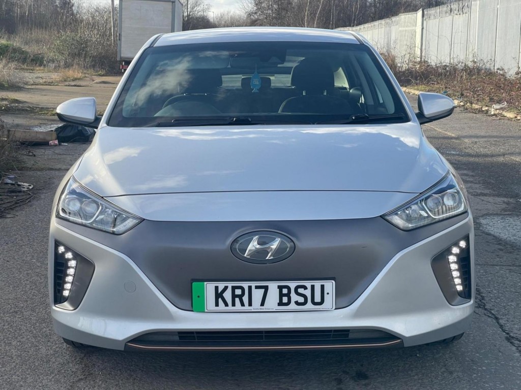 HYUNDAI IONIQ