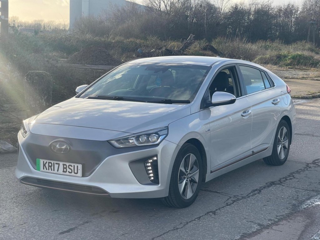 HYUNDAI IONIQ