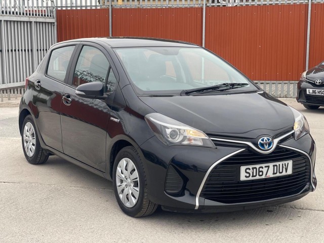 TOYOTA YARIS 1.5 VVT-h Active E-CVT Euro 6 (s/s) 5dr