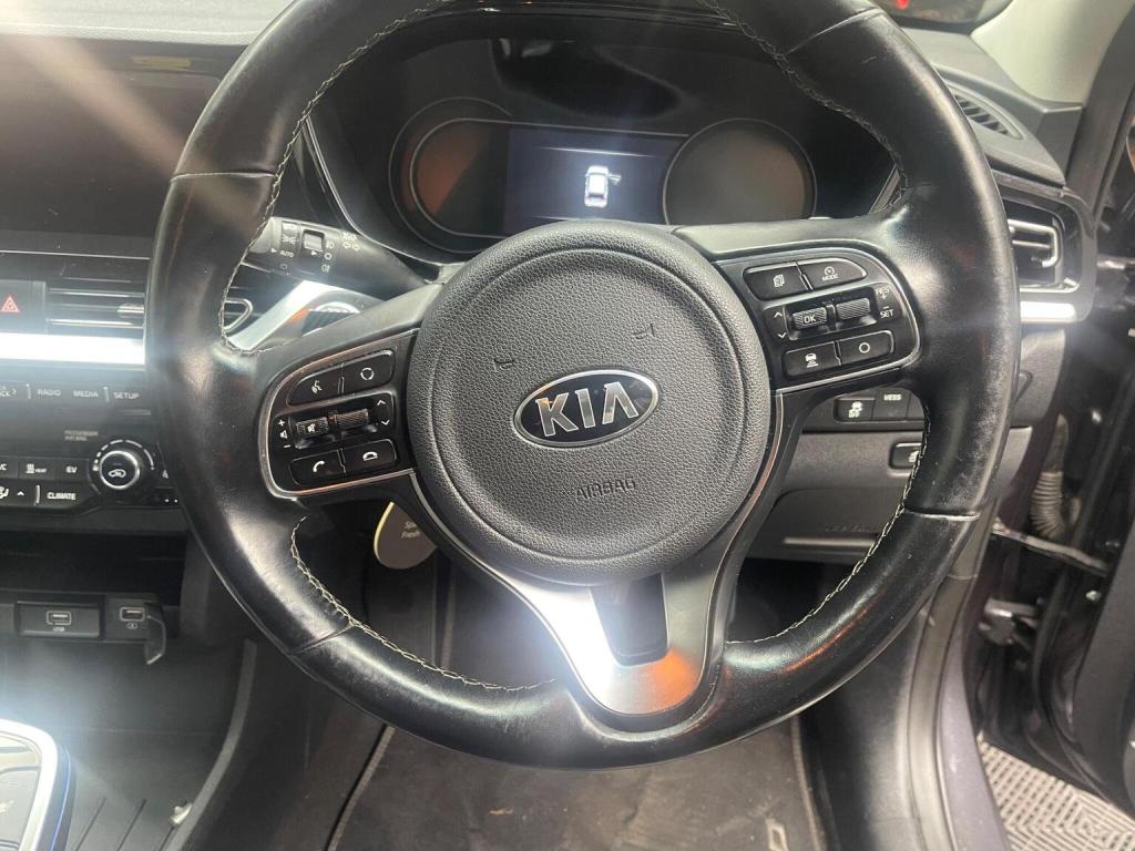 KIA NIRO