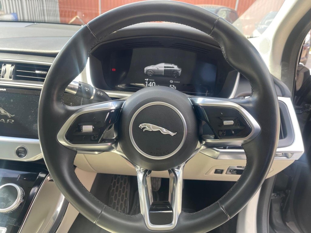 JAGUAR I-Pace