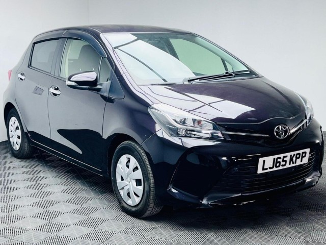 TOYOTA YARIS 1.33 Dual VVT-i Icon Hatchback 5dr Petrol Multidrive S Euro 5 Euro 5 (99 ps)