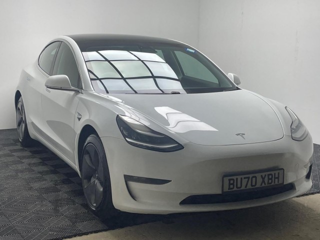 TESLA MODEL 3 (Dual Motor) Long Range Auto 4WDE 4dr