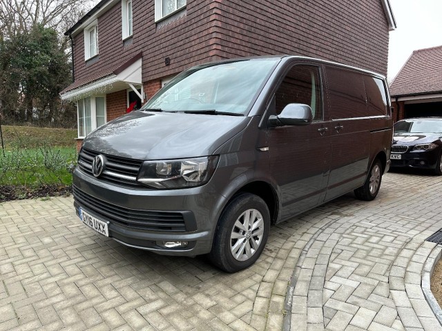 VOLKSWAGEN TRANSPORTER 2.0 TDI T28 BlueMotion Tech Highline 