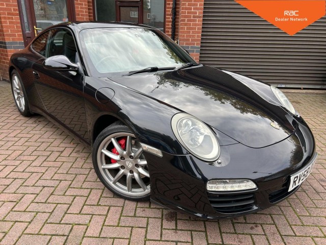 PORSCHE