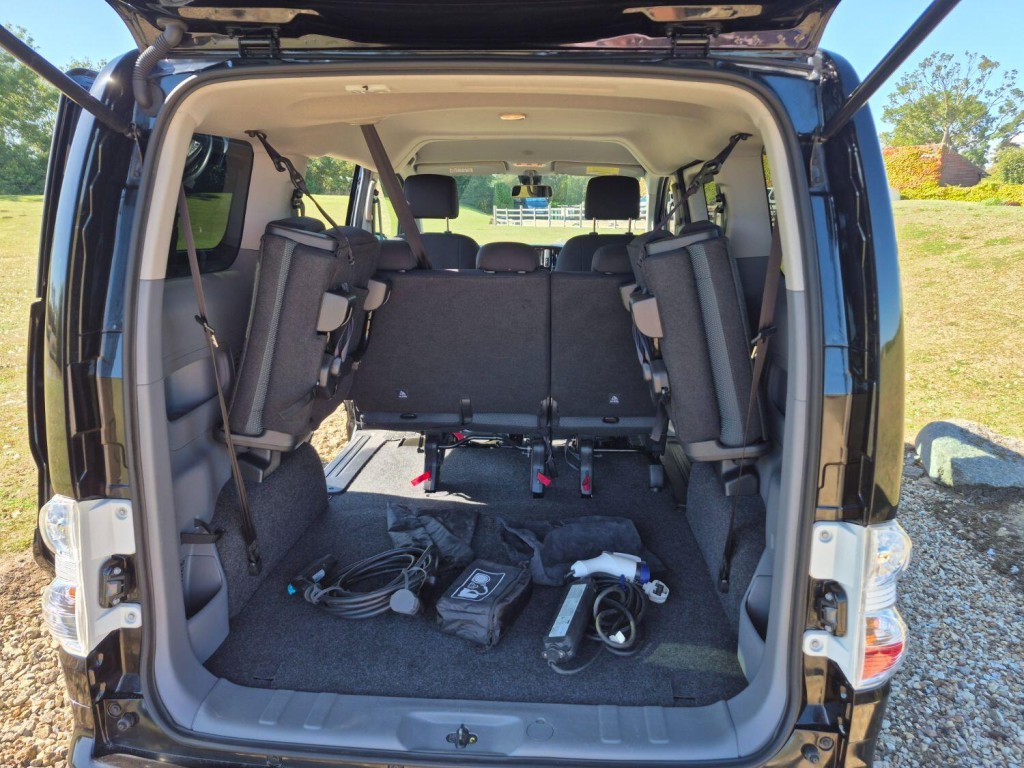 NISSAN ENV200 EVALIA