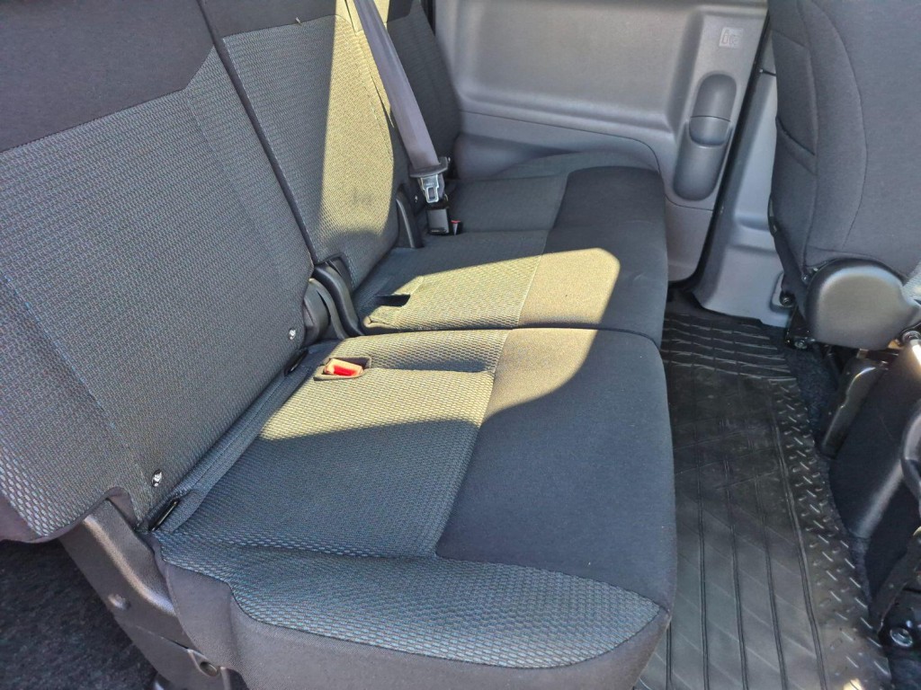 NISSAN ENV200 EVALIA