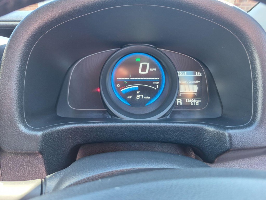 NISSAN ENV200 EVALIA