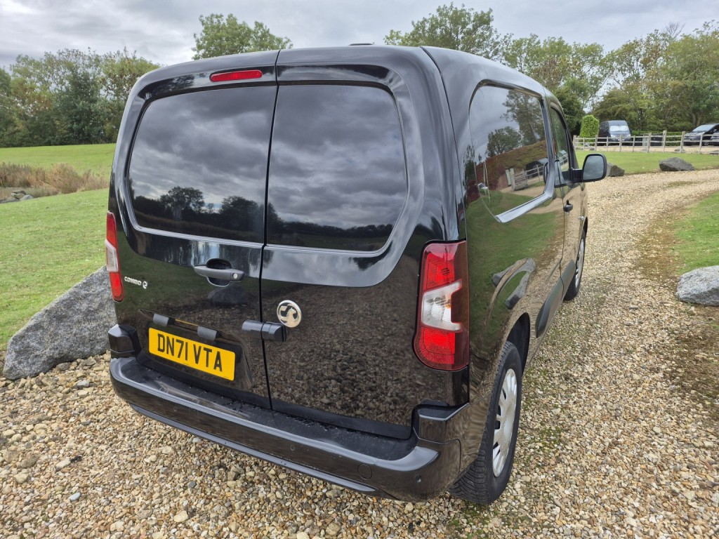 VAUXHALL COMBO