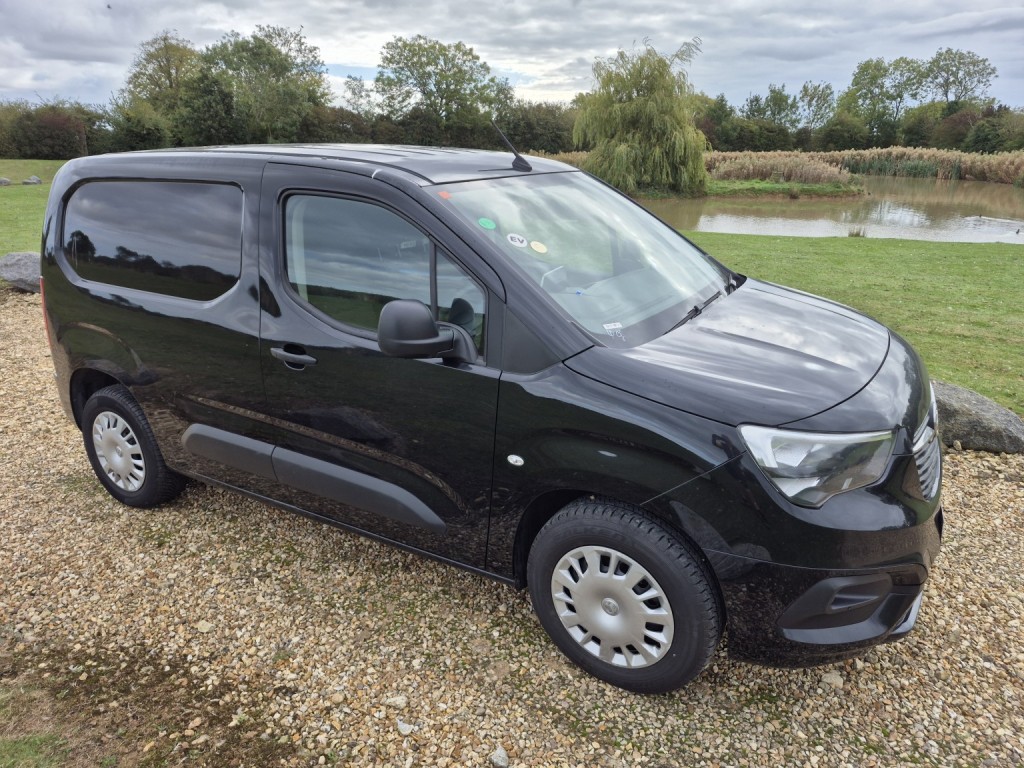 VAUXHALL COMBO