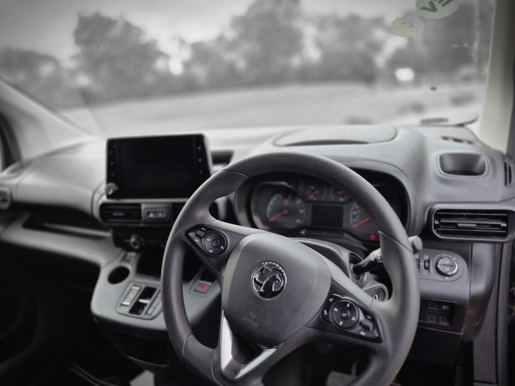 VAUXHALL COMBO
