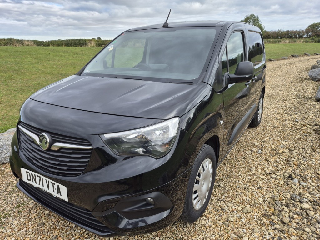 VAUXHALL COMBO