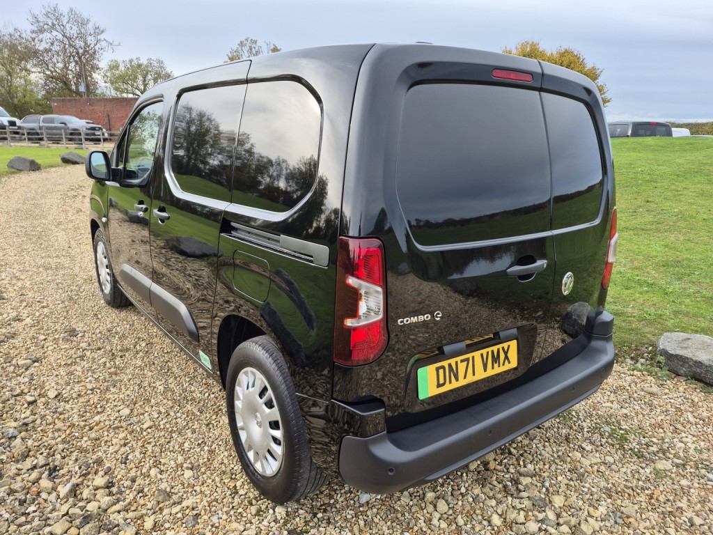 VAUXHALL COMBO