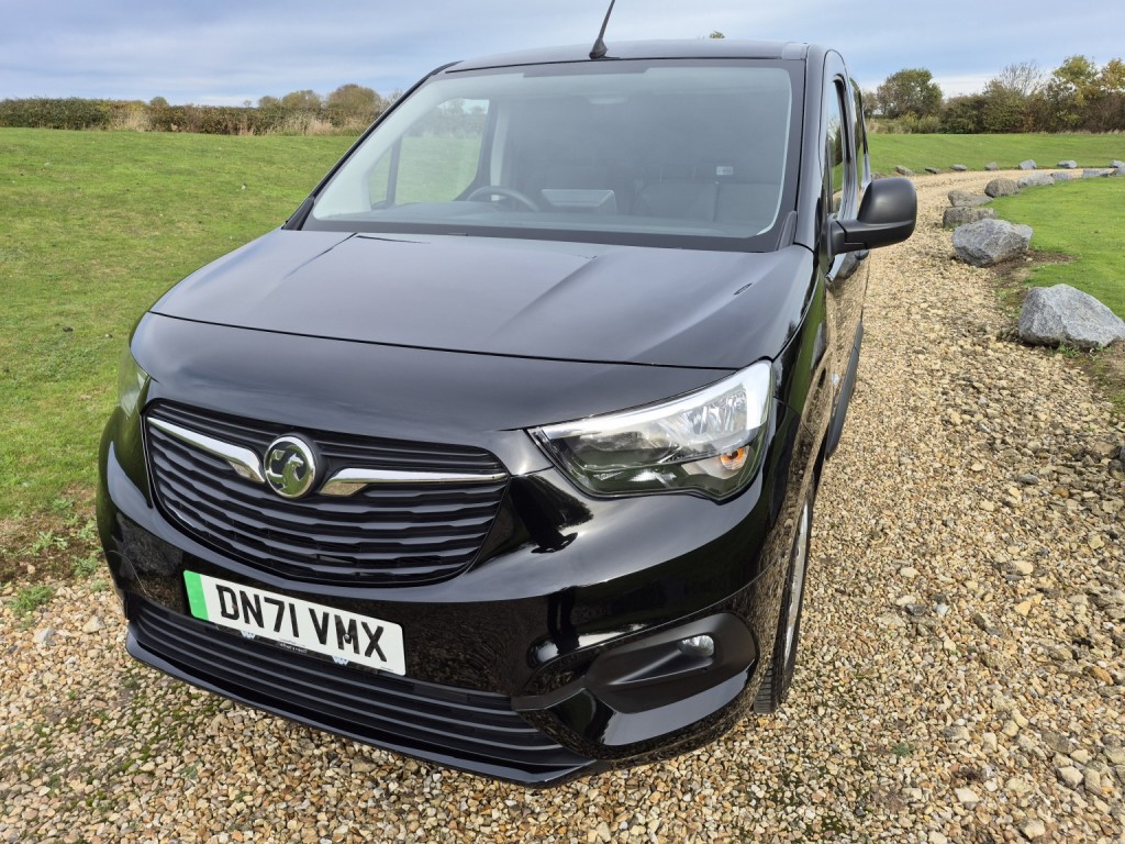 VAUXHALL COMBO