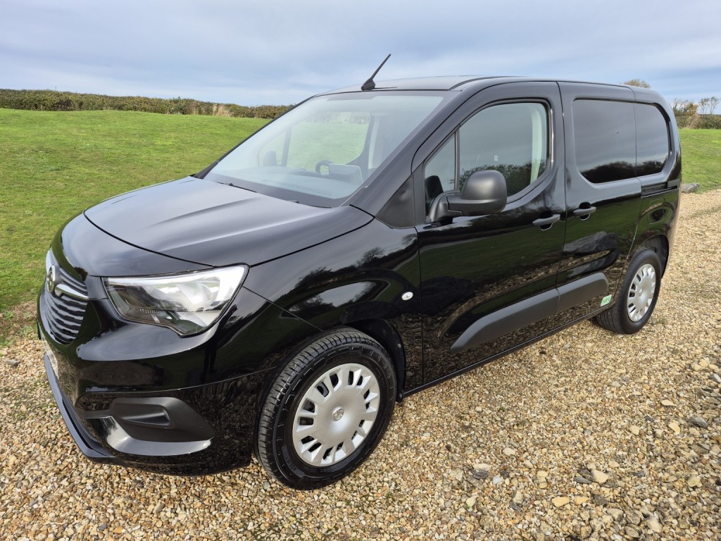 VAUXHALL COMBO