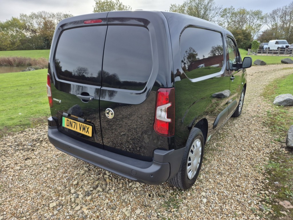VAUXHALL COMBO