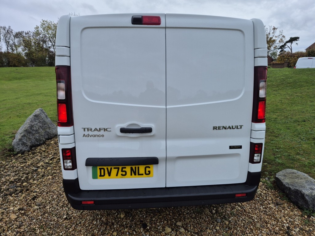 RENAULT TRAFIC