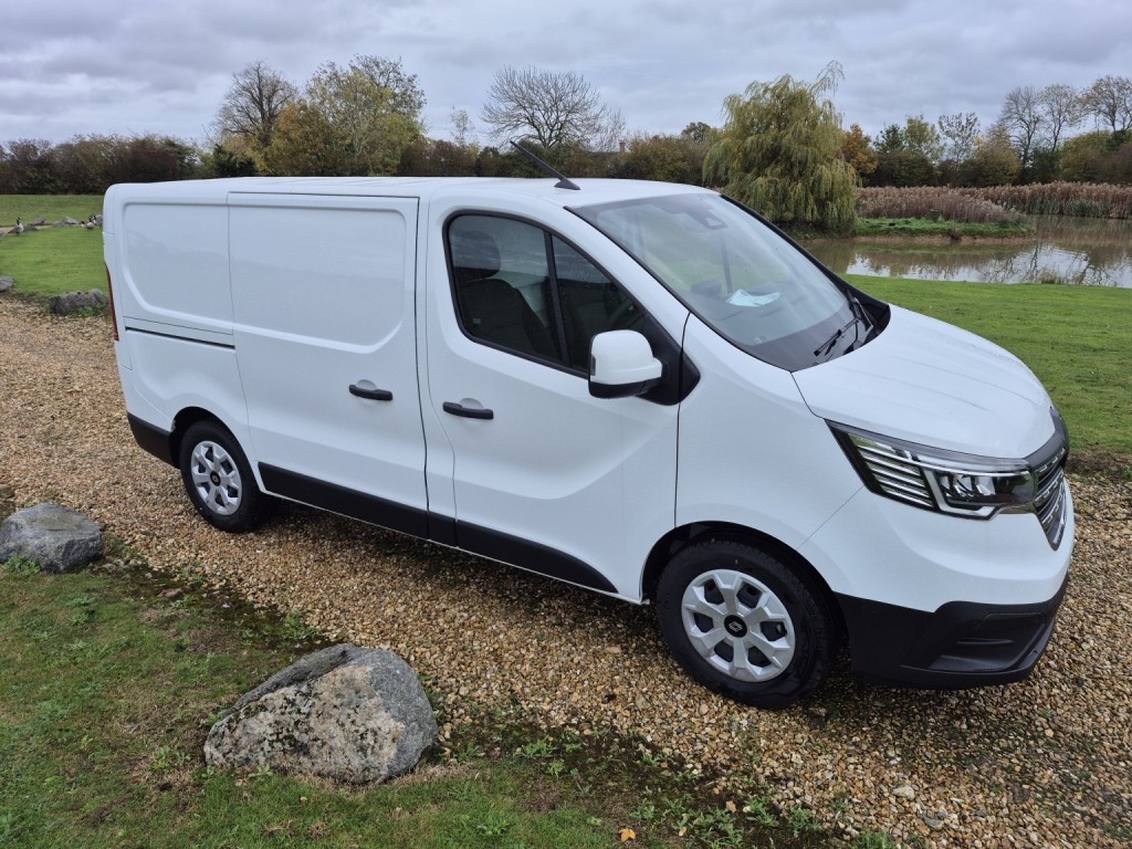 RENAULT TRAFIC