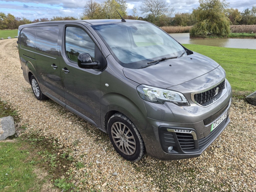 PEUGEOT EXPERT