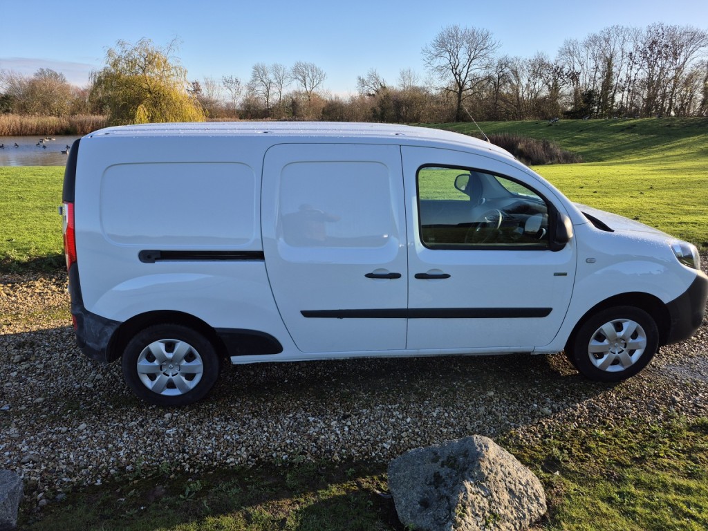 RENAULT KANGOO MAXI