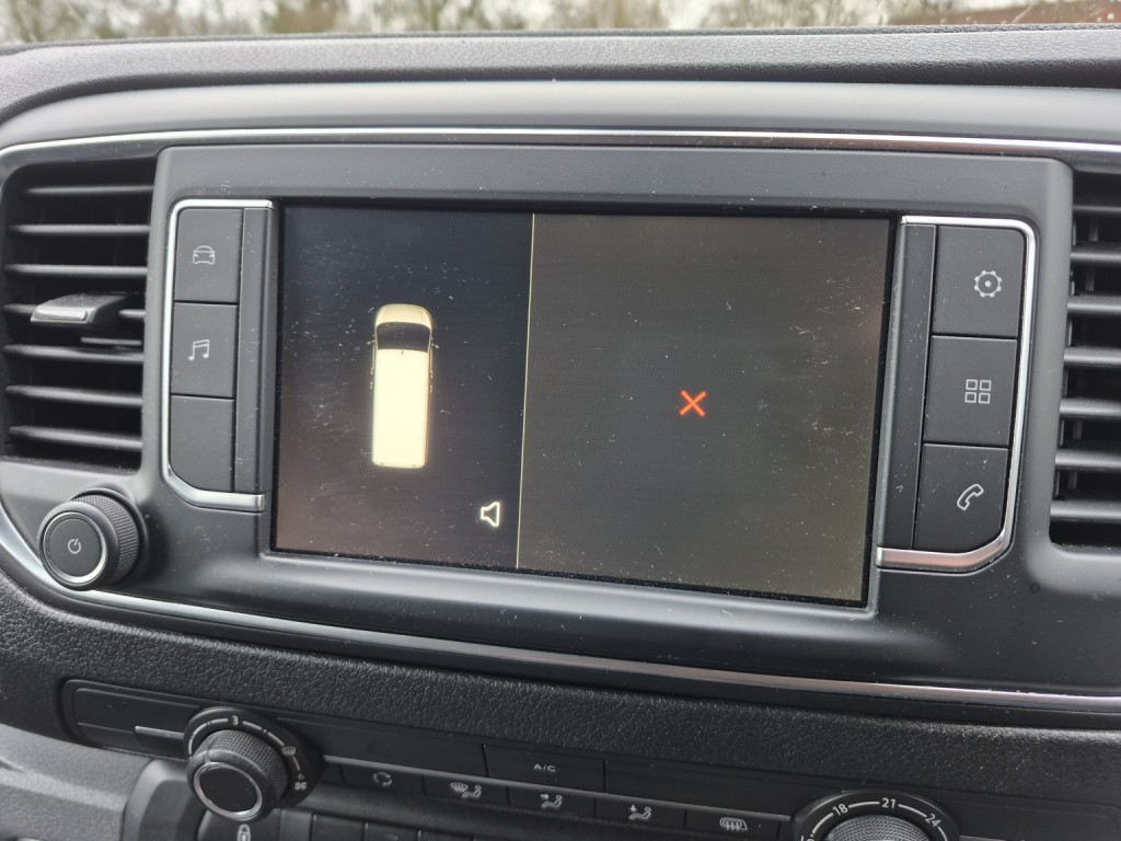 VAUXHALL VIVARO ELECTRIC