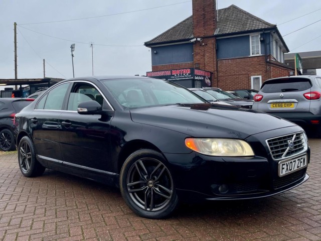 VOLVO S80 2.4 D5 SE Sport 4dr