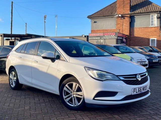 VAUXHALL ASTRA 1.6 CDTi ecoFLEX Tech Line Sports Tourer Euro 6 (s/s) 5dr