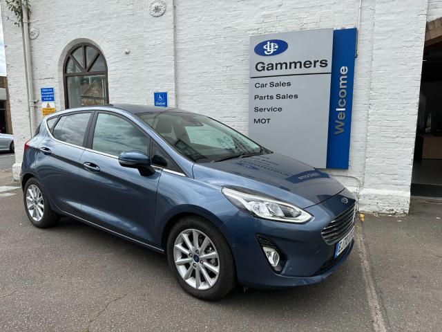FORD FIESTA 1.0 T EcoBoost MHEV Titanium 