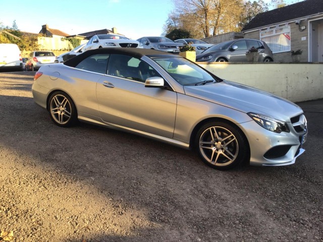 MERCEDES-BENZ E CLASS