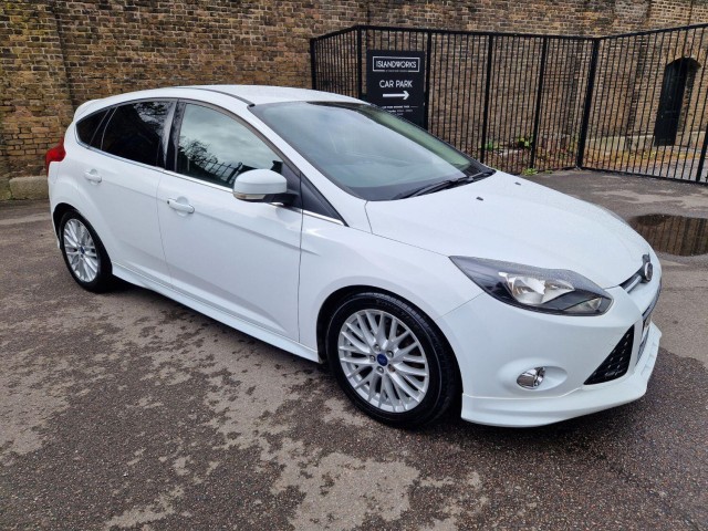 FORD FOCUS 1.0 T EcoBoost Zetec S