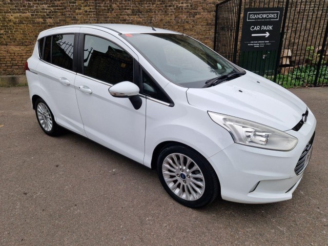 FORD B-MAX 1.6 Titanium