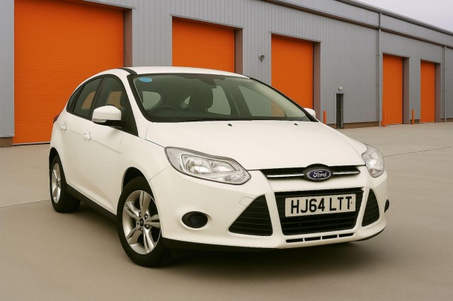 FORD FOCUS 1.0 T EcoBoost Zetec